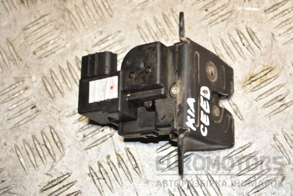 Замок крышки багажника электр 4 пина Kia Ceed 2007-2012 812301H000 390539 euromotors.com.ua