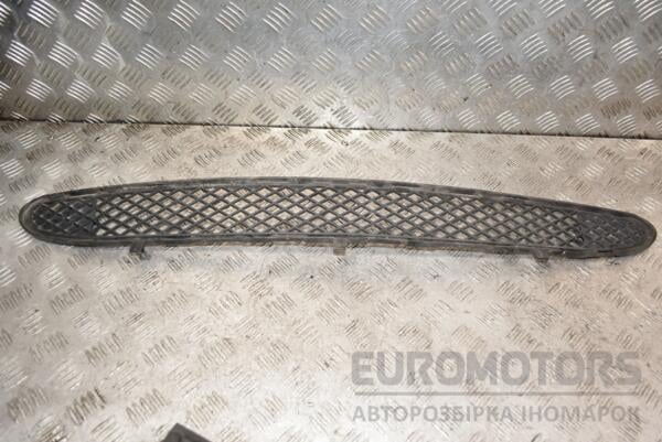 Решетка переднего бампера центральная -04 Mercedes C-class (W203) 2000-2007 391343 euromotors.com.ua