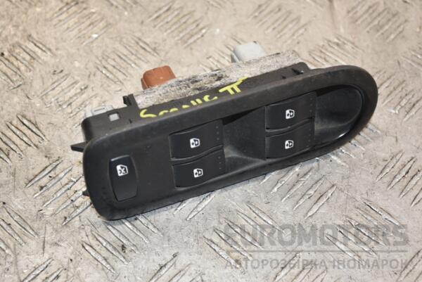 Блок управління склопідйомниками передній лівий Renault Scenic (II) 2003-2009 156018070 391907 euromotors.com.ua