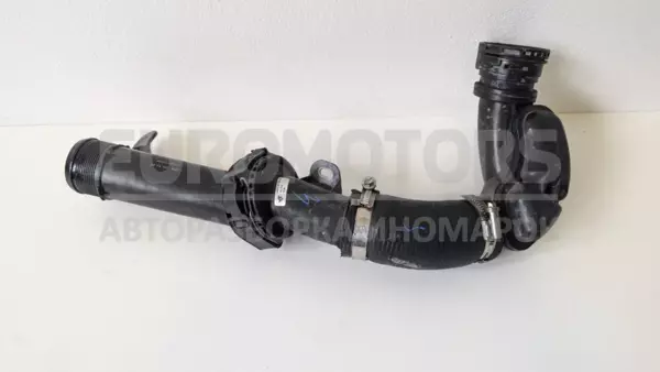 Труба турбины к промежуточному охладителю Land Rover Evoque 2.0d 2018 M8D2-6C780-AA it-12876 Дизель euromotors.com.ua