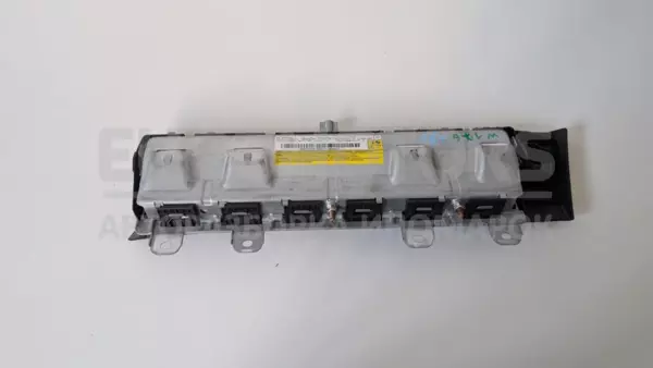 Нижня подушка безпеки (коліно) Mercedes A-class 2.2cdi (W176) 2012-2018 A1768600000 it-12899 Дизель - 2