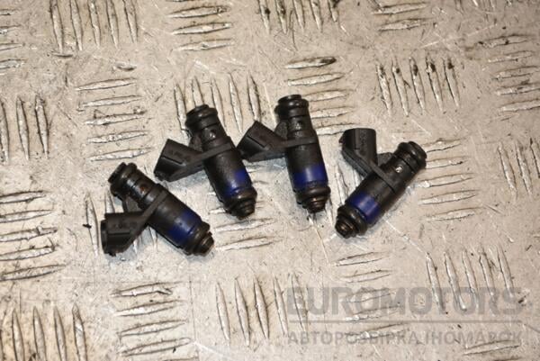 Форсунка бензин электрическая VW Polo 1.4 16V 2001-2009 036906031AB 392440 euromotors.com.ua