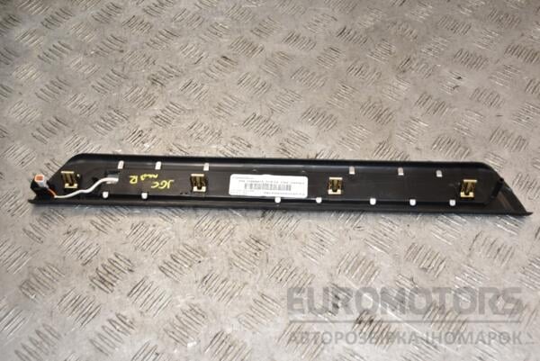 Накладка порога внутрішня передня права Jeep Grand Cherokee 2010 5SQ04DX9AC 392471 - 2