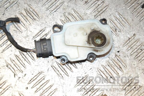 Моторчик дефлектора радіатора Volvo XC60 2017 A24051103312 393478 - 2