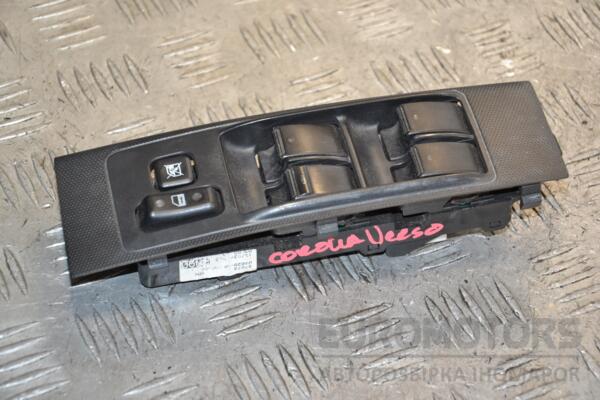 Блок управління склопідйомниками передній лівий Toyota Corolla Verso 2004-2009 848200F030 393592 euromotors.com.ua