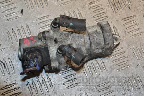 Клапан EGR электрический Toyota Rav 4 2.0td D-4D 2000-2005 1350008090 393982 euromotors.com.ua