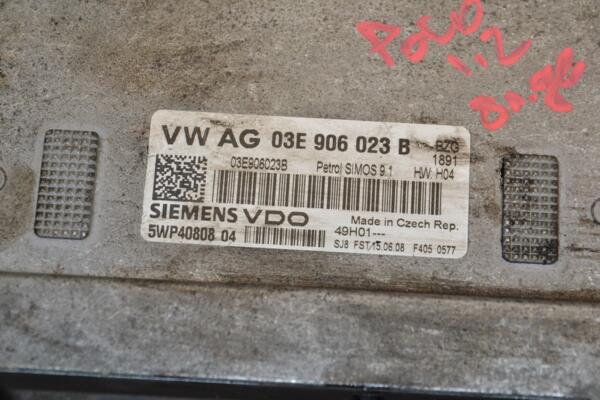 Блок керування двигуном VW Polo 1.2 12V 2001-2009 03E906023B 394013 - 2