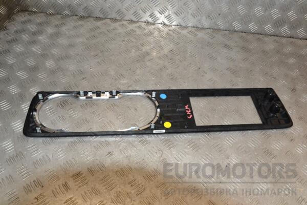 Накладка панелі приладів Mercedes E-class (W213) 2016 394031 - 2
