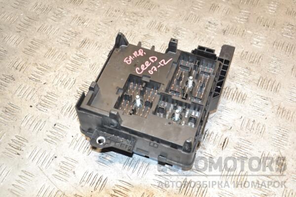 Блок предохранителей Kia Ceed 2007-2012 919502H020 394314 - 2