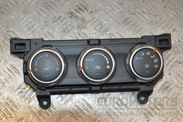 Блок управления печкой с кондицинером Mazda 2 2014 394384 euromotors.com.ua