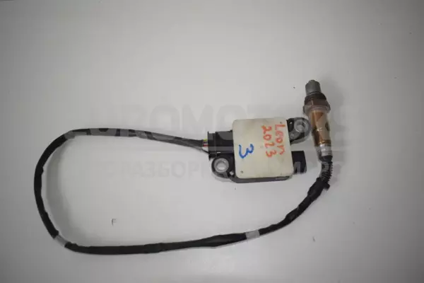 Датчик NOX лямбда-зонд Seat Leon 2.0 TDI 2020 05L906261D it-13272 Дизель euromotors.com.ua