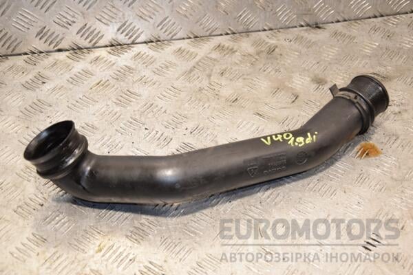 Патрубок интеркулера Volvo V40 1.9di 1995-2004 30617190 396323 euromotors.com.ua