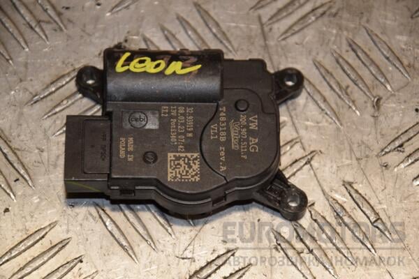 Моторчик заслонки печки Seat Leon 2020 2Q0907511F 396377 euromotors.com.ua