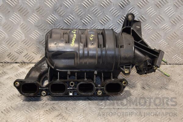 Колектор впускний пластик Toyota Corolla 1.4 16V (E12) 2001-2006 1712022040 396546 euromotors.com.ua