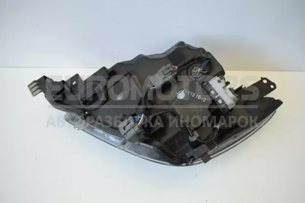Права ксенонова фара Mazda 2 1.5 16v 2014 D09K-51030 it-13370 Бензин - 4