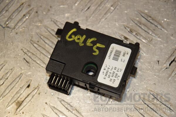 Датчик угла поворота руля VW Golf (V) 2003-2008 1K0959654 397852 euromotors.com.ua