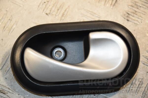 Ручка двери внутренняя правая Renault Sandero 2007-2013 8200733847 399460 euromotors.com.ua