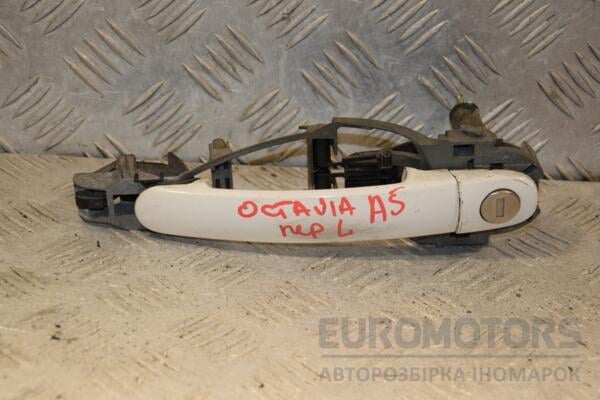 Ручка двері зовнішня передня ліва Skoda Octavia (A5) 2004-2013 399477 euromotors.com.ua
