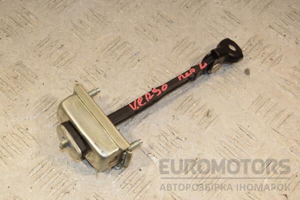 Ограничитель двери передний левый Toyota Verso 2009-2018 686100F010 399579 euromotors.com.ua