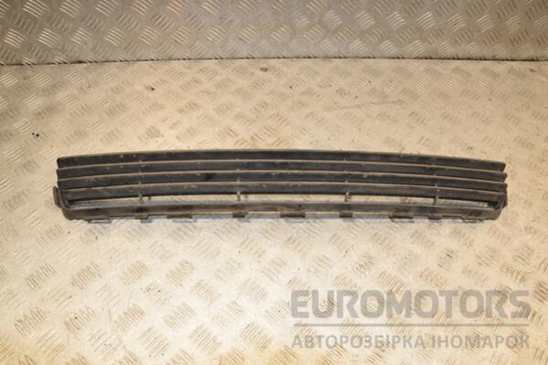 Решетка в бампер центральная -06 Toyota Avensis (II) 2003-2008 5311205050 400155 euromotors.com.ua