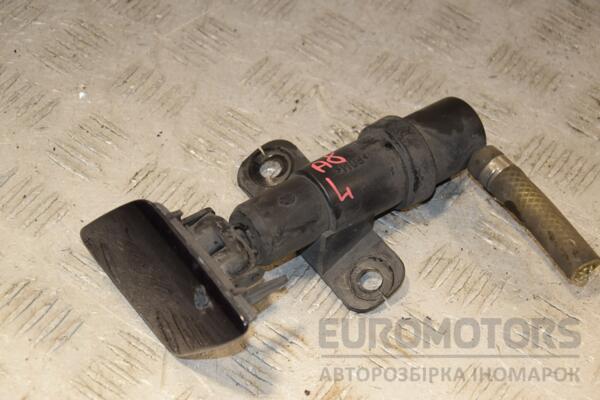 Форсунка омывателя фары левая 99- (дефект) Audi A8 (4D) 1994-2002 400198 euromotors.com.ua