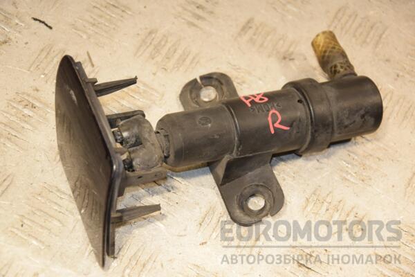 Форсунка омывателя фары правая 99- (дефект) Audi A8 (4D) 1994-2002 400199 euromotors.com.ua