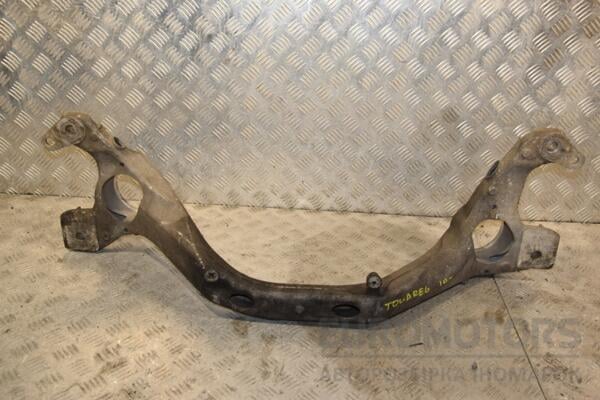 Балка двигателя (Балка передняя поперечная) VW Touareg 2010 7L8199207A 401551 euromotors.com.ua