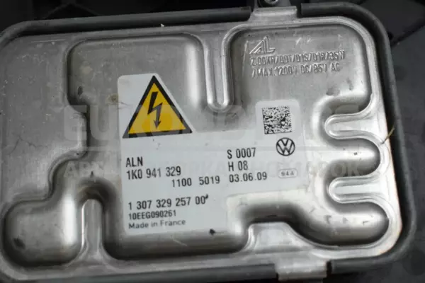 Правая фара Skoda Yeti 2009 5L1941016B it-13598 Бензин - 7