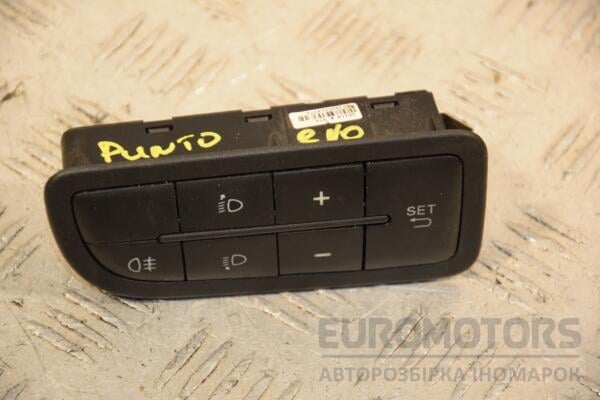 Блок кнопок в торпедо лівий Fiat Punto Evo 2010 735595269 402028 euromotors.com.ua
