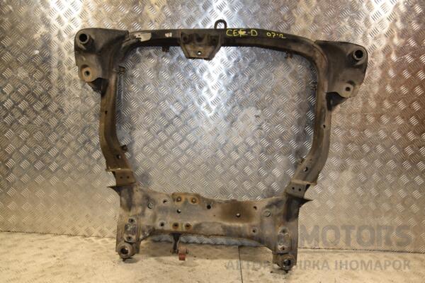 Балка передней подвески (подрамник) Kia Ceed 2007-2012 624051H000 402550 euromotors.com.ua