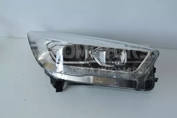 Правая фара Ford Kuga 2.0L Duratorq-TDCi 2012-2019 GV41-13D154-AH it-13633 Дизель euromotors.com.ua