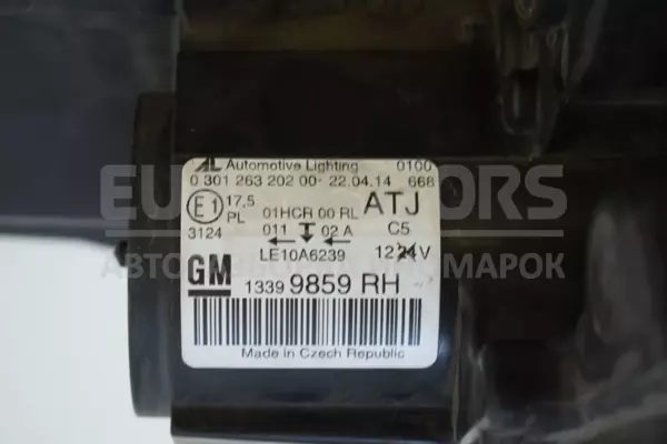 Права ксенонова фара Opel Zafira 1.6d (C) 2011-2019 13399859RH it-13743 Дизель - 3