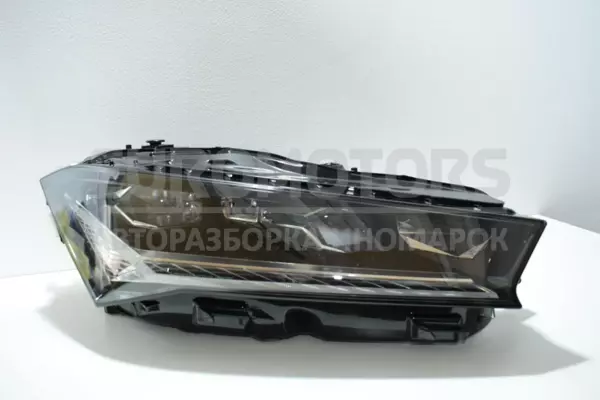 Права фара Crystal Lighting Skoda Superb 1.6 TDI 2024 3P1941016A it-13757 Дизель euromotors.com.ua