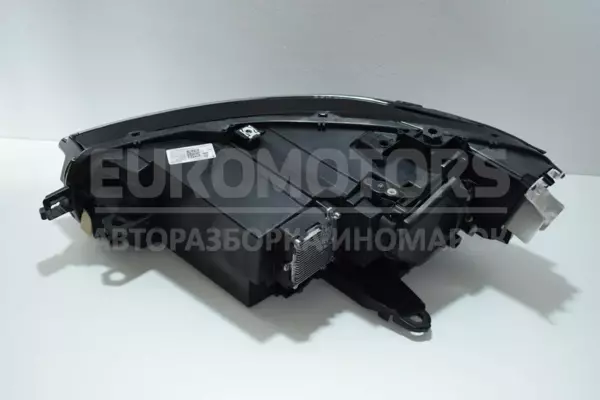 Права фара повністю світлодіодна VW Passat 2.0 TFSI (B9) 2023 3J1941006 it-13754 Бензин - 3