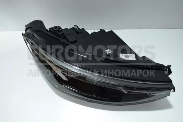 Права фара повністю світлодіодна VW Passat 2.0 TFSI (B9) 2023 3J1941006 it-13754 Бензин - 4