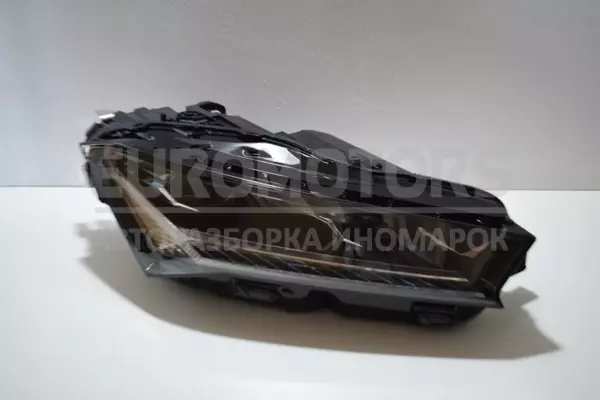 Права фара Crystal Lighting Skoda Superb 1.6 TDI 2024 3P1941016A it-13780 Дизель - 2