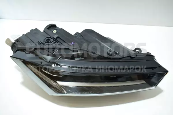 Права фара Crystal Lighting Skoda Superb 1.6 TDI 2024 3P1941016A it-13780 Дизель - 5