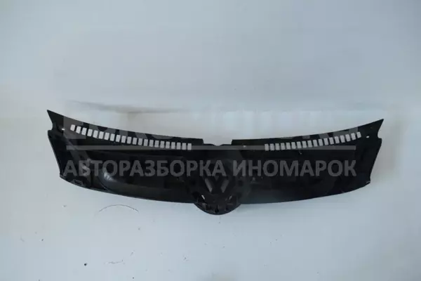 Решетка радиатора -09 VW Golf Plus 2005-2014 5M0853653 it-13796 - 2