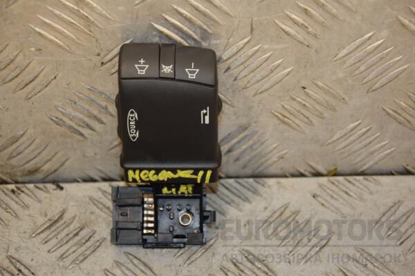 Підрульовий перемикач магнітоли Renault Megane (II) 2003-2009 8200103769 404685 euromotors.com.ua
