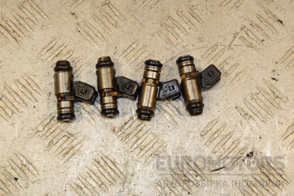 Форсунка бензин электрическая Fiat Grande Punto 1.2 8V 2005 IWP160 404831 euromotors.com.ua