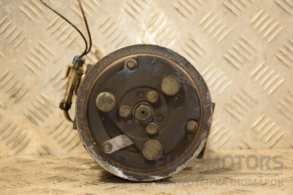 Компрессор кондиционера Opel Corsa 1.2 16V (C) 2000-2006 24461719 404866 euromotors.com.ua