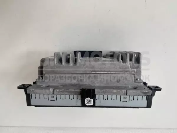 Дисплей автомобільного радіоприймача CD/DVD/GPS/навігатора Jeep Grand Cherokee 3.0crd 2010 6434C-BE2800 it-11581 Дизель - 4
