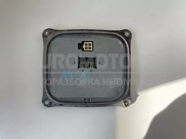 Блок керування ксеноновими фарами Audi A4 3.2fsi (B8) 2007-2015 1307329218 it-11810 Бензин - 2