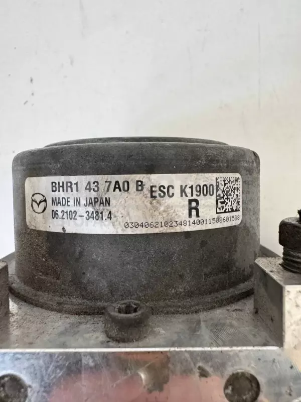 блок АБС Mazda 3 2.2tdi 2013-2019 BHR1437A0B it-12061 Дизель - 4