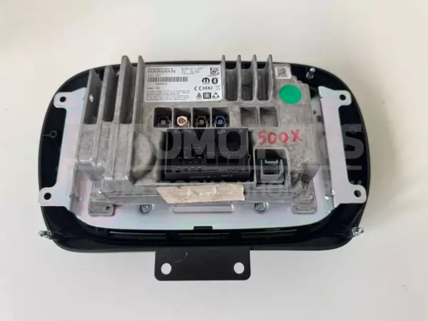Дисплей автомобильного радиоприемника CD/DVD/GPS/навигатора Fiat 500X 1.4 16V MultiAir 2014 07356265270 it-12377 Бензин - 2