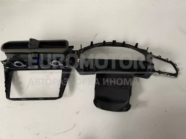 Панель аварійних кнопок VW Tiguan 2.0tdi 2016 5NB815720 it-12637 Дизель - 3