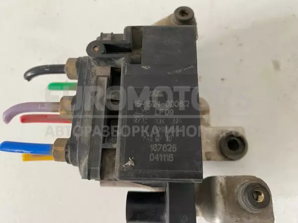 Блок клапанов пневмоподвески BMW 5 2.5tdi (E60/E61) 2003-2010 7L0616251 it-12646 Дизель euromotors.com.ua