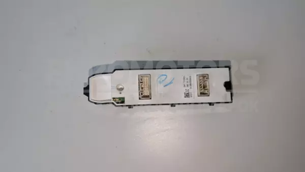 Блок управления стеклоподъемником Mazda 2 1.5 16v 2014 DG8T66350 it-12715 Бензин - 2