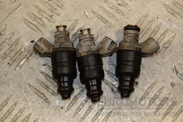 Форсунка бензин електрична Mitsubishi Colt 1.1 12V (Z3) 2004-2012 MR988977 405107 euromotors.com.ua