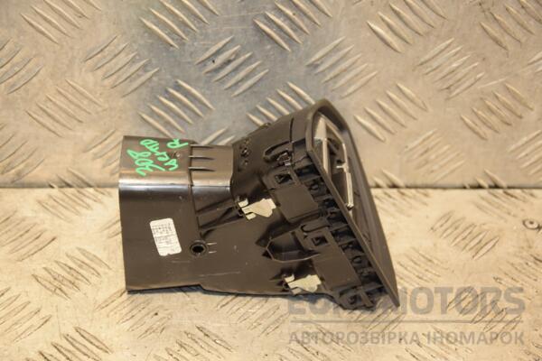 Дефлектор повітряний центральний правий Peugeot 308 (T9) 2013-2021 1304148XZD 405312 - 2